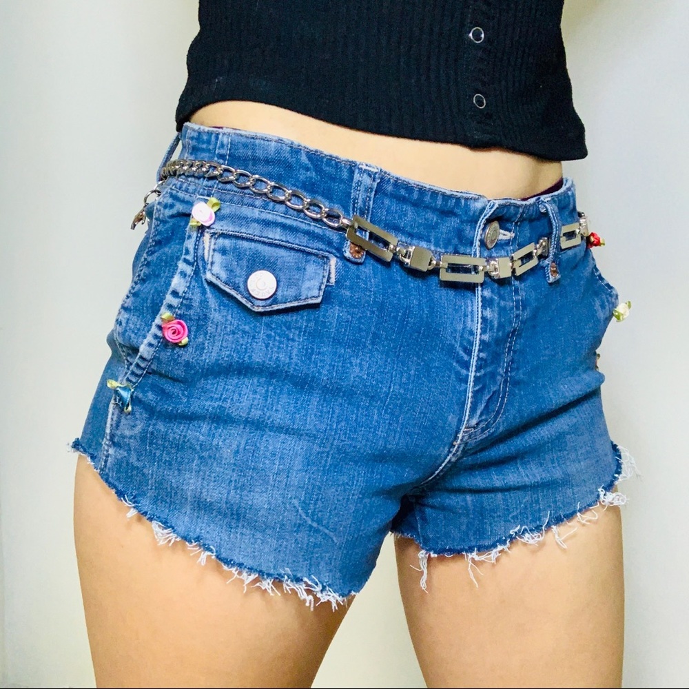 Y2k Rose Shorts🌹